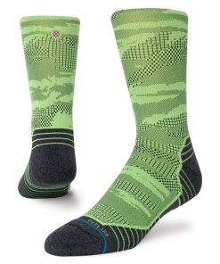 Socken Bramo, Stance